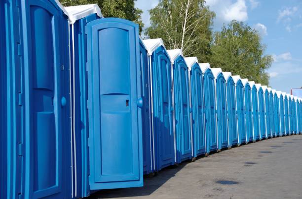 Best Construction site porta potty rental  in Farmer City, IL